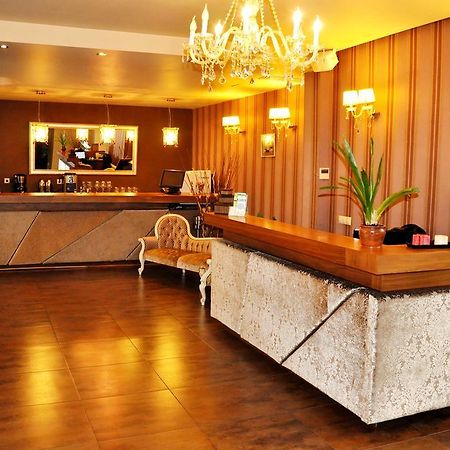 Hotel Rainer Braşov Exteriör bild